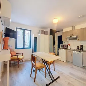 https://studio-climatis-teinturiers.fr-provencehotel.com