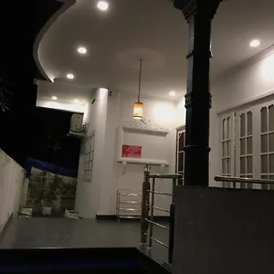 https://arabian-pearl.kerala-hotels.net